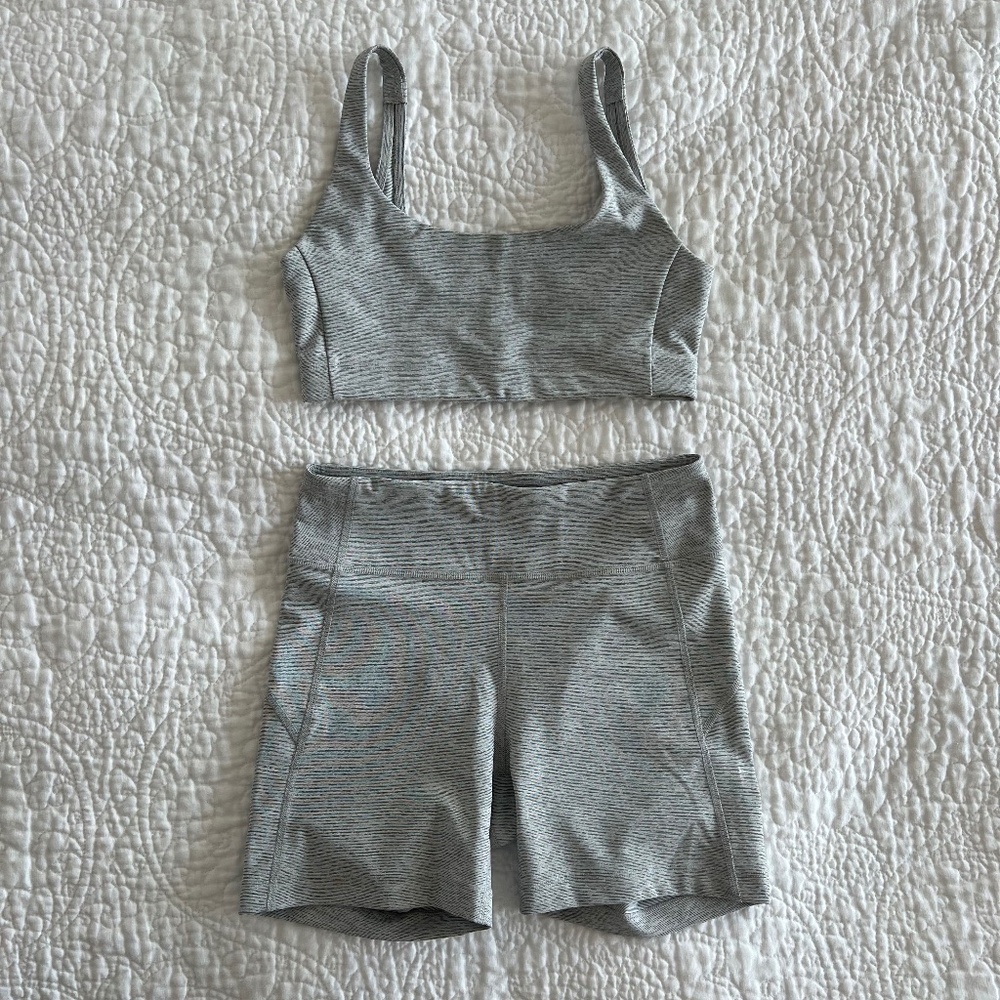 Outdoor Voices Matching Set: Bra + Short Light Grey S